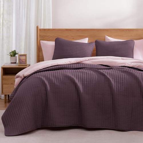 "Queen Quilt-Lightweight Bedspreads Plum Queen Size Quilt Bedding Set - Soft Coverlet with 2 Pillow Shams for All Seasons, Suitable for Bed, Couch, 3 Pieces, 90""x94"""