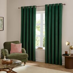 furn. The Ultimate Velvet Eyelet Curtains (Green-117x183cm)