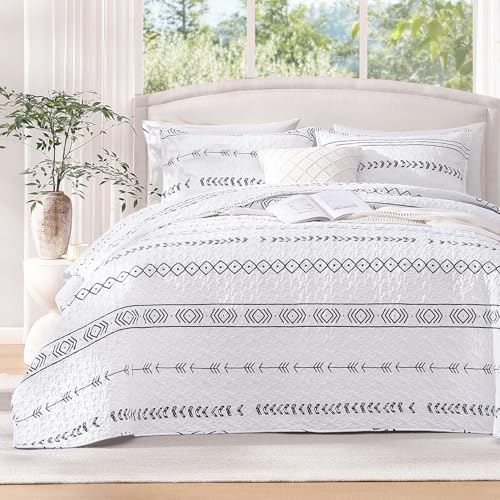 Andency White Quilt Set California King (108x96 Inches), 3 Pieces(1 Striped Boho Quilt and 2 Pillowcases), Bohemian Summer Lightweight Reversible Microfiber Bedspread Coverlet Sets