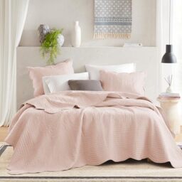 "Madison Park Lightweight Coverlet Bedspread Bedding, Shams, Microfiber, Medallion Blush, Full/Queen(94""x96"")"