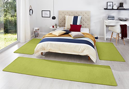 HANSE Home Fancy bed bumper set in plain green, 3 pieces (2 x 67 x 140 cm, 1 x 67 x 250 cm)