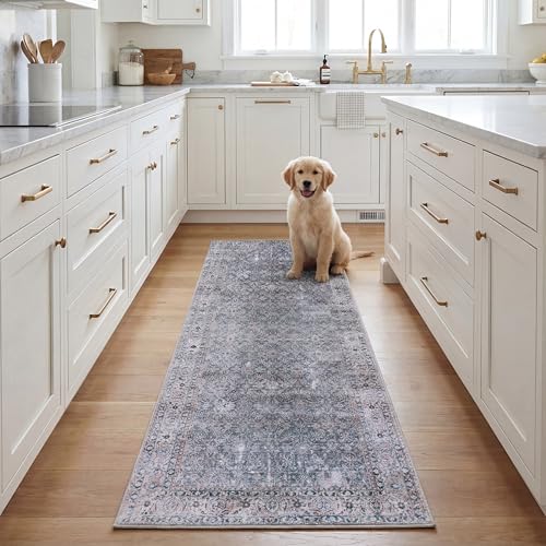 Safavieh Traditional Rug Ideal for High Traffic Areas - Machine Washable and Non Slip - Tucson Collection, Short Pile, in Blue and Beige, 76 X 244 cm