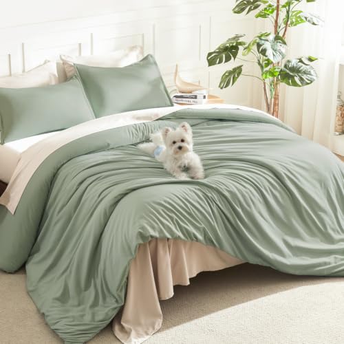 Litanika Oversized King Comforter Set, 3 Pcs Sage Green Lightweight Bedding - Soft Fluffy Down Alternative All Season Quilt Blanket