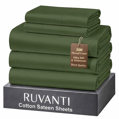 Ruvanti 100% Cotton Sateen Sheets Split King Size, Rifle Green - Hotel Luxury Softness, 300 Thread Count, Deep Pocket, 16 Fit, Cooling Bedding, 5 Pieces