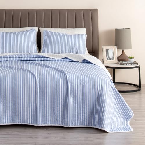 Great Bay Home 2-Piece Reversible Quilt Set with Shams. All-Season Bedspread with Striped Pattern. Marcie Collection (Twin, Blue)