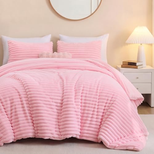 weigelia Pink Comforter King Set ??? Ultra Soft Plush Fleece Pink Bed Set, Fluffy Warm Luxury Bedding Comforter with 2 Pillowcases, Cozy Heavy Warm Bed Set for Winter