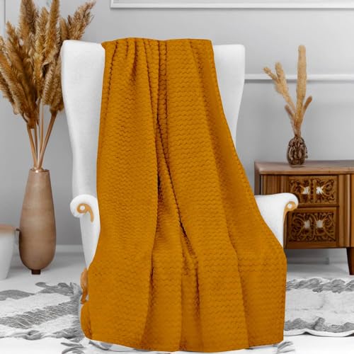 Soleil d'ocre, Microfibre Blanket 120 x 160 cm COCOONING Mustard