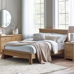 Julian Bowen Memphis Limed Oak 135Cm Double Bed