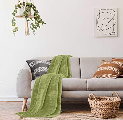 GAVENO CAVAILIA Faux Fur Throw Sofa Bed Mink Blanket, Super Soft Fluffy Easy Care Lightweight Luxury Design, Cosy Warm Settee FleeceThrows [King (200X240 Cm), Fern], Fleece,249849