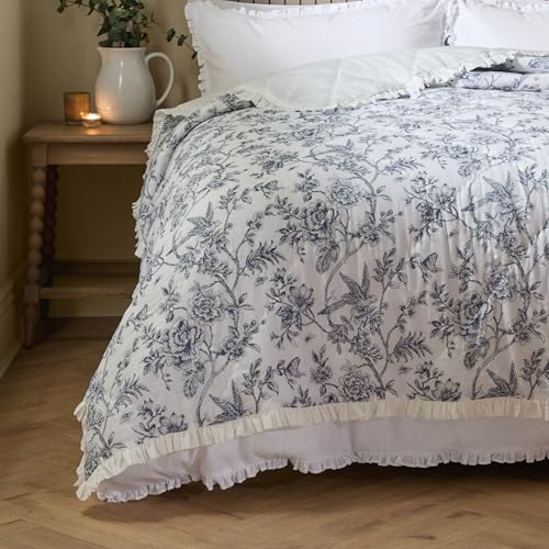 furn. Wylder Hermione Bedspread – Reversible Floral Quilted Cotton Ruffle Trim Coverlet Bedding (Ivory Blue – 150x200cm)