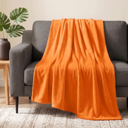 PAVILIA Fleece Blanket for Sofa Single Bed Peach Coral, Super Soft Flannel Throw Blanket for Sofa, Plush Microfiber Blanket, Velvet, Orange, 60x80cm