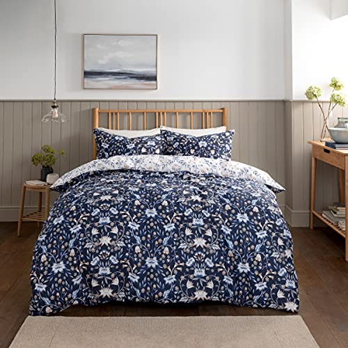 Sleepdown Floral Damask Navy Blue White Reversible Duvet Cover Quilt and Pillow Cases Bedding Set Soft Easy Care - Double (200cm x 200cm), 5056242832256