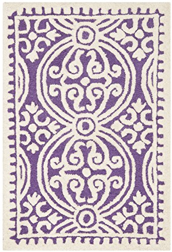 Safavieh Marina Textured Area Rug, Hand Tufted Wool Carpet in Purple / Ivory, 60 X 91 cm