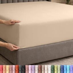 Utopia Bedding Fitted Sheet Queen - Extra Deep Pocket - 53 cm Deep - Soft Microfibre - Shrink and Fade Resistant - Easy Care - 1 Fitted Sheet Only (Beige)