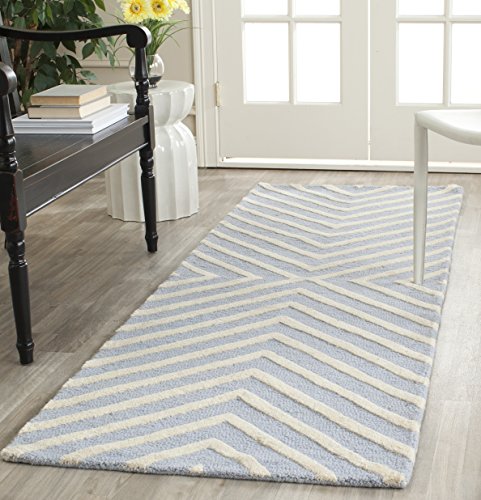 Safavieh Diamond Indoor Hand Tufted Runner Area Rug, Cambridge Collection, CAM129, in Light Blue / Ivory, 76 X 244 cm for Living Room, Bedroom or Any Indoor Space