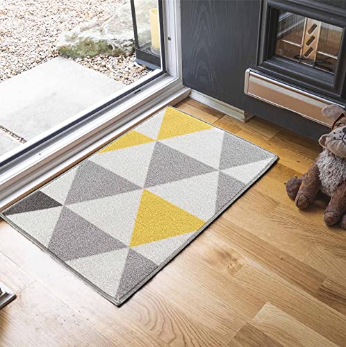 Havana Washable Non-Slip Kitchen Floor Mat, Triangle, Light Gold, 57x90cm