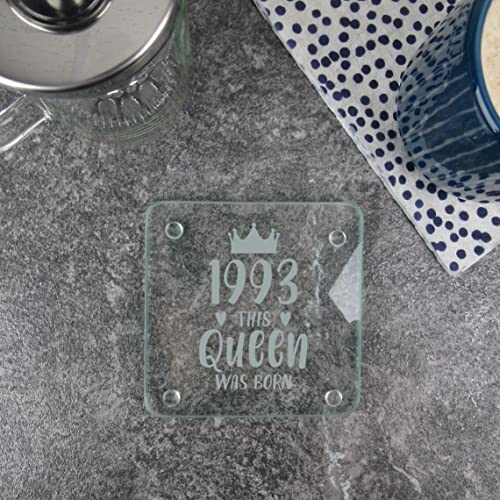 eBuyGB Engraved Square Glass Coaster -1993 This Queen was Born Design - 30th Birthday Gifts for Women, Her - Thirtieth Birthday Gift for Mum, Sister, Auntie, Friend - Drinks Mat, Placemat