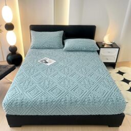 ZIQINPSQ Taffeta Velvet Jacquard Twin XL Fitted Sheet - Luxury Bedding - Ultra-Soft, Quick-Heat, Anti-Static, 360?? Mattress Protector, Teal Blue, No Pillowcases