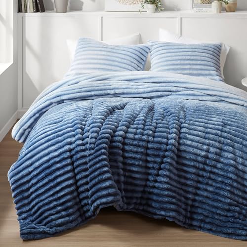 Intelligent Design Queen Comforter Sett, Plush Bedding, Microfiber Reverse, 3 Piece, Lightweight, Super Soft Ribbed Velvet Comforter 2 Shams, All Season Fluffy Bed Set, Avril, Full/Queen Blue Ombre