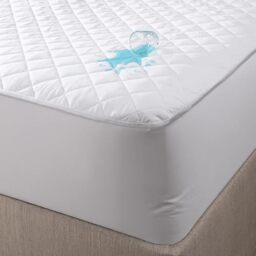"BERIBO Waterproof Mattress Protector - Quilted, 150x200cm + 30cm Deep (5""x 6.6"") (King)"