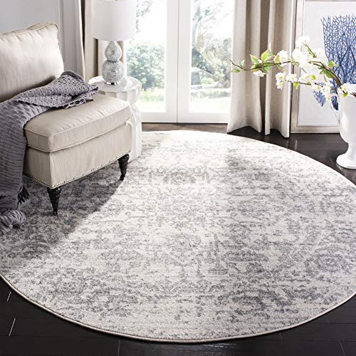Safavieh Distressed Rug for Living Room, Dining Room, Bedroom - Madison Collection, Short Pile, in Silver and Ivory, 91 x 91 cm