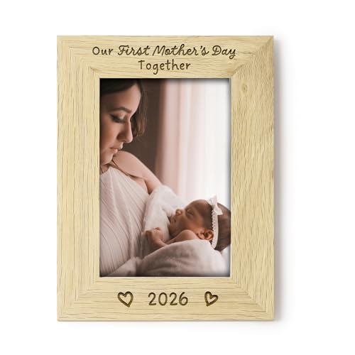 Baby’s First Mother’s Day Keepsake Photo Frame 4x6, Our First Mother’s Day Together Wooden Frame, New Mummy Gift from Baby, Mum & Baby Picture Frame with 2026 (Landscape)