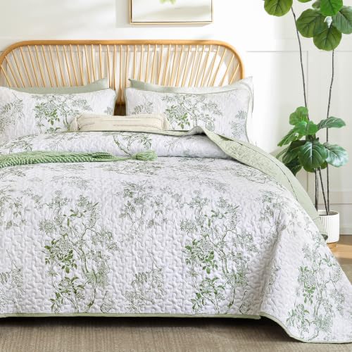 WONGS BEDDING Green Floral Quilt Set Queen,Botanical Leaf & Butterfly Pattern Quilts Bedspread Coverlet Set,Soft Beautiful Farmhouse Plants Quilts Bedding Set