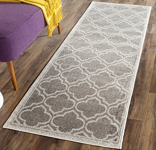 Safavieh Trellis Indoor/Outdoor Woven Runner Area Rug, Amherst Collection, AMT412, in Grey / Light Grey, 69 X 213 cm for Garden, Patio or Any Outdoor Space