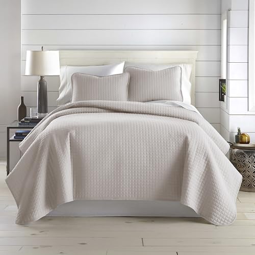 Southshore Fine Living, Inc. Oversized Queen Quilt Set with 2 Standard Size Pillow Shams Ultra-Soft Microfiber Queen/Full Size Quilt, Wrinkle & Fade Resistant, Machine Washable, Bone Color