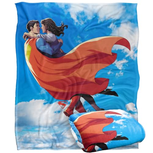 Superman 2025 Lois Embrace Clouds Silky Touch Super Soft Throw Blanket 152 X 127 cm, White