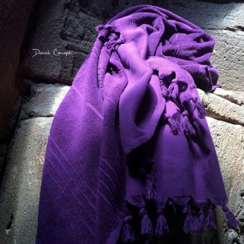 Fouta Beach Towel 100% Cotton 95 x 180 cm - Absorbent, Soft and Washable at 30-40°C - Elegant Plum Colour for Beach and Spa
