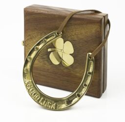 Nauticalia Good Luck Horseshoe in Wooden Box, 11cm