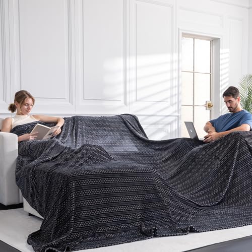 Serenhom Soft Cozy 120x120 Inches Seamless Oversized King Fleece Blanket, 3D Jacquard Decorative Giant 10'x10' California King Blanket Extra Large for Bed, Sofa, Couch, Travel, Travel, Black Chain