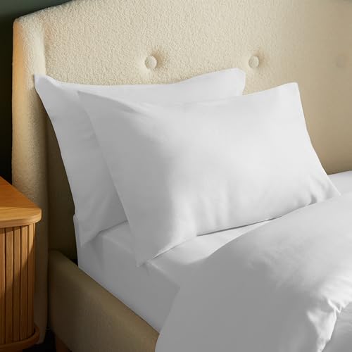Silentnight Brushed Cotton Pillowcase Pair - Soft Velvety Touch 100 Percent Cotton - Cosy Warmth Feel for Colder Nights - Breathable Lightly Brushed Hypoallergenic Pillowcase, White