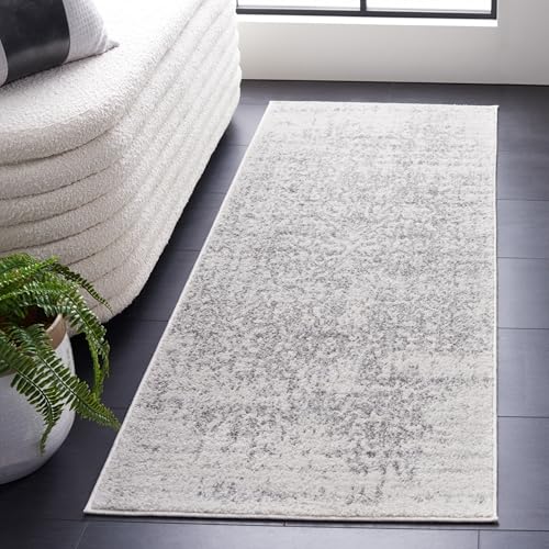 Safavieh Distressed Rug for Living Room, Dining Room, Bedroom - Madison Collection, Short Pile, in Silver and Ivory, 80 x 180 cm