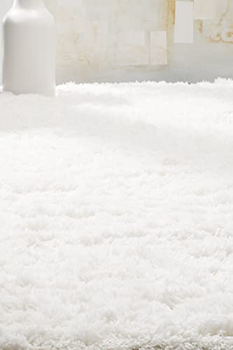 Safavieh Shag Rug for Living Room, Dining Room, Bedroom - Polar Shag Collection, Short Pile, in White, 91 X 152 cm
