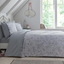 Dreams & Drapes - Grey Floral & Butterfly Duvet Cover - Super King Size (260 x 220cm) - 1x Pillowcase Included - Polka Dot & Ruffle Bedding in Grey - Vintage Frilly Bedding with Flowers