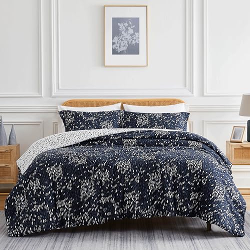 Southshore Fine Living, Inc. Reversible California King Duvet Cover Set, Hotel Quality Microfiber Bedding Set - 1 King/Cal King Duvet Cover, 2 Shams, Insert Not Included - Botanical Leaves Blue