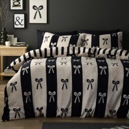 Fusion Snug Bows Monochrome Duvet Cover Set King – Stripe Maximalist Bedding – Soft Touch Polyester – Includes 1 Duvet Cover (220 x 230cm) & 2 Pillowcases – Monochrome Stripe Bedroom Set