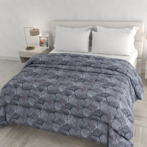 Italian Bed Linen Infinity Winter Quilt, Non-Iron, Made in Italy - Winter Quilt Double Bed, 260 x 260 cm, 100% Printed Microfibre, Filling 300 g, Winter Duvet, Ginko Grey