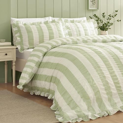 Catherine Lansfield Seersucker Frill Stripe Super King Duvet Set Green
