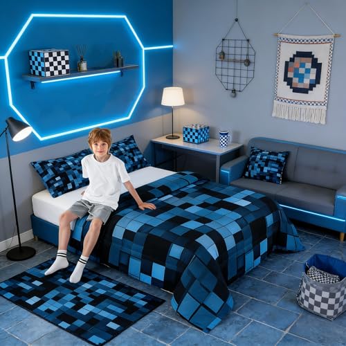 Pixelated Blocks Kids Bedding Set Queen Size,Patchwork Square Video Games Comforter Set???Geometric Patchwork Grid Quilt Comforter,Blue Bedroom Duvet Insert,2 Pillowcases