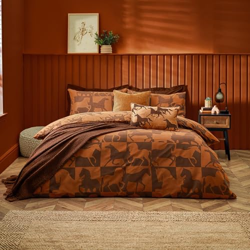 furn. Herve Reversible Duvet Cover Set – Wild Horses Statement Bedding (Tan – Super King)