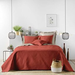 Douceur d'Intérieur Quilted Bedspread (220 x 240 cm), Romanes, Terracotta, Microfibre, Plain
