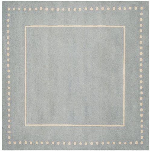SAFAVIEH Traditional Rug for Living Room, Dining Room, Bedroom - Bella Collection, Short Pile, in Light Blue and Ivory, 152 X 152 cm