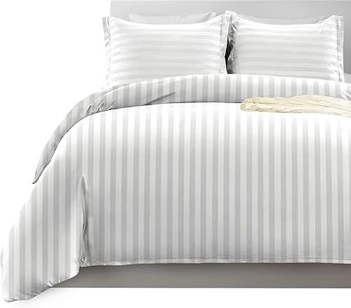 eBeddy Linens 100% Egyptian Cotton Duvet Cover Extra Large King Size 136x120 Inch, Sateen Duvet Cover 800-TC, Soft, Breathable Cotton Quilt Cover with Zipper Closure - 3 PC - White Striped - 2CM