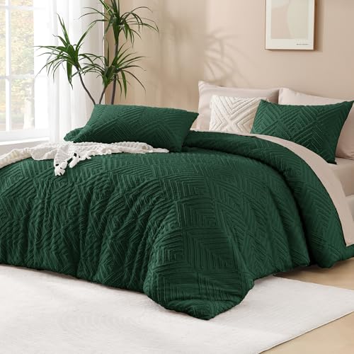 Andency Oversized King Comforter Emerald Green, 3 Pieces Boho Bedding Set - Solid Emerald Green Bedding 120''x98'', Soft Lightweight, All Season Farmhouse Tufted Bed Set (1 Comforter, 2 Pillowcases)
