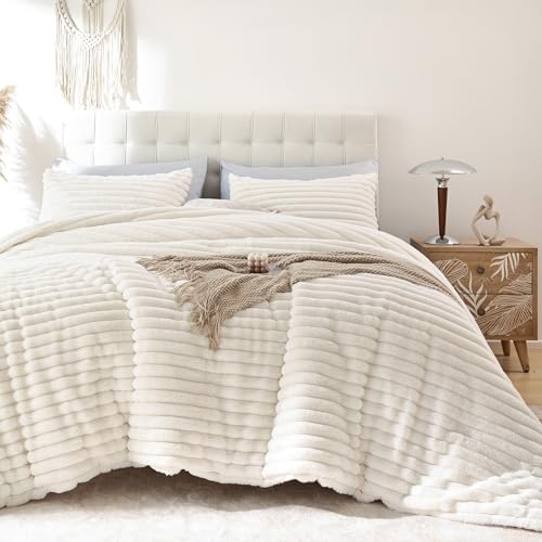 Smoofy Fluffy King Size Comforter Set 3 Pieces - Cream White Fleece Fluffy Comforter Set, Luxury Fuzzy King Bedding Set, Soft King Bed Set All Season, Heavy Faux Fur Comforter with 2 Pillow Cases