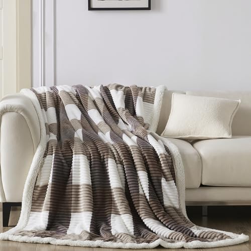 Gracelife Blanket for Women, Sherpa Throw Blanket for Couch, Flannel Cozy Soft Checkered Blanket for Bed - Fleece, Beige, 200 * 230cm
