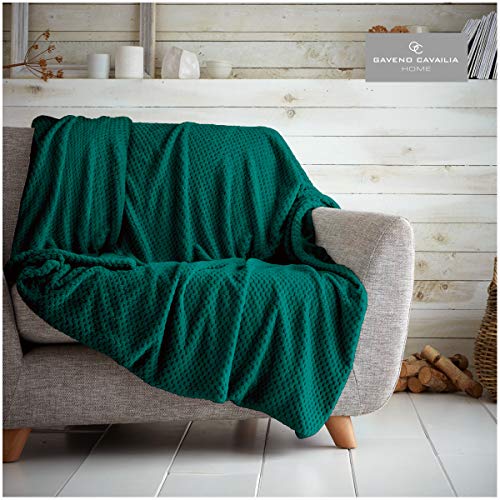 GC GAVENO CAVAILIA Waffle Popcorn Single Throw - Honeycomb Textured Blanket for Sofa and Bed - Lightweight, Fluffy, Easy Care Bedspread - Cosy, Warm Decorative Throw for All Season, Green, 130x150 cm